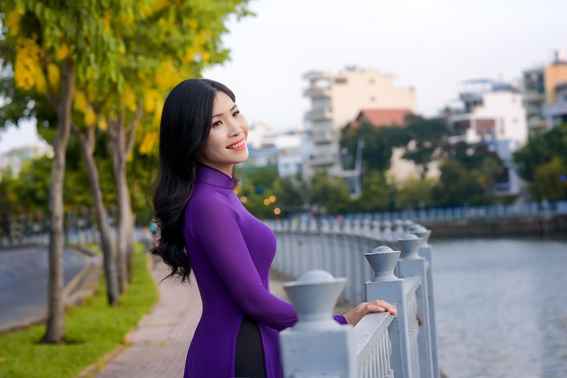Main Reasons Why Vietnamese Women Are So Beautiful?